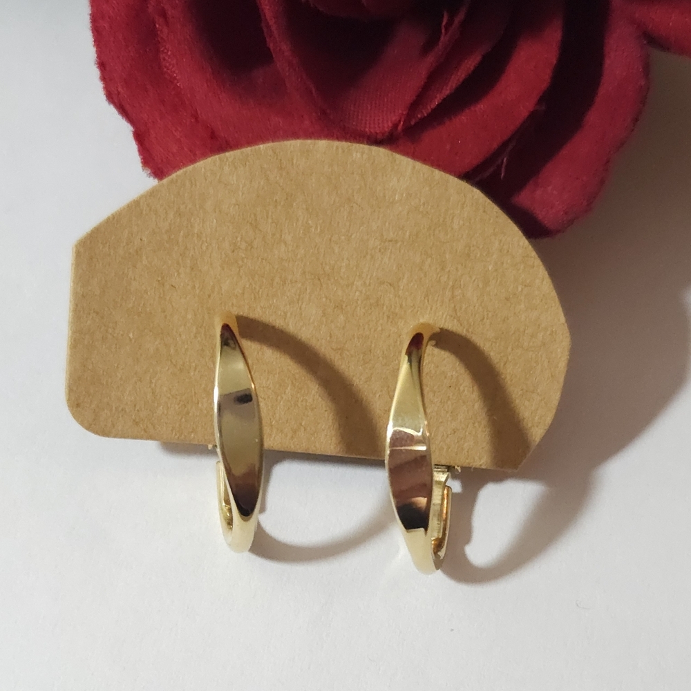 Vintage Gold Tone Geometric Hoop Earrings Lever Back